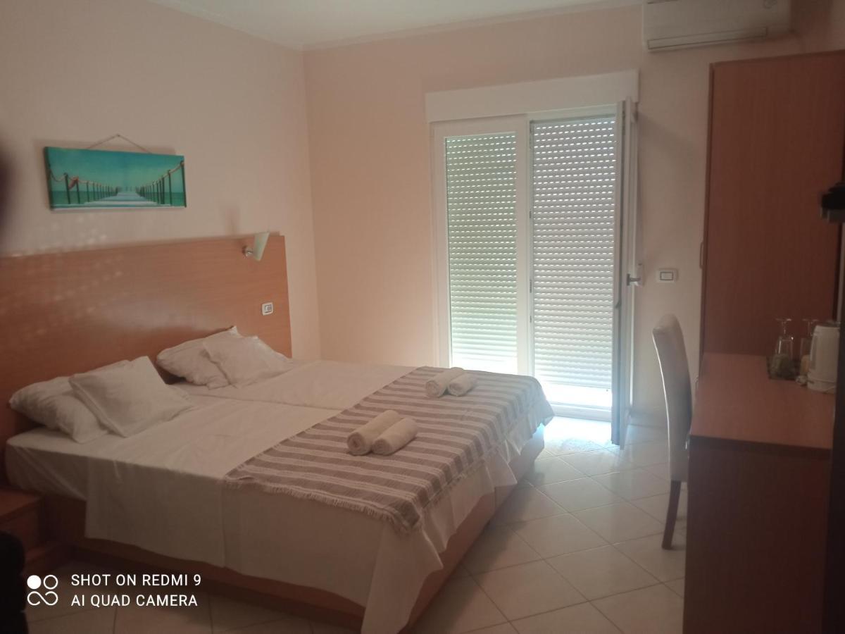 Apartmani Lux Sea 尤塔哈 外观 照片