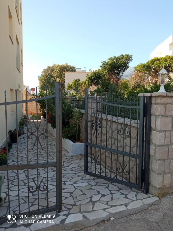 Apartmani Lux Sea 尤塔哈 外观 照片