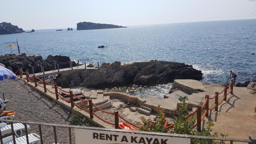 Apartmani Lux Sea 尤塔哈 外观 照片